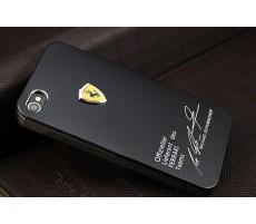 Пластиковый Ferrari для iPhone 4/4S